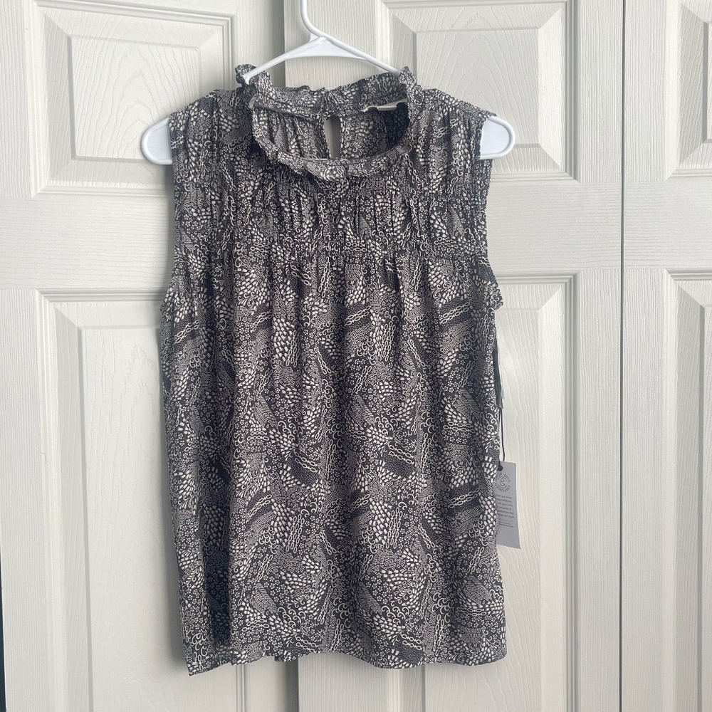 NWT Treasure & Bond women's Grey Nordstrom loose top blouse.  CONT I (i)